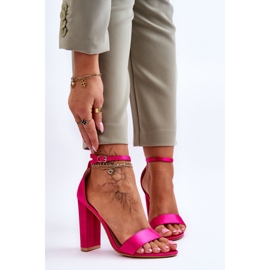 Sandália de salto alto de cetim fúcsia Linsy rosa 1