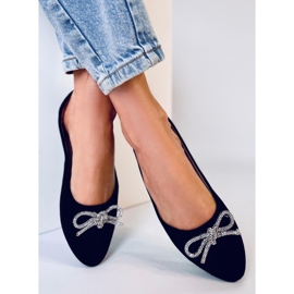 Bailarinas de dedo do pé de amêndoa pretas de sarrafo preto 1