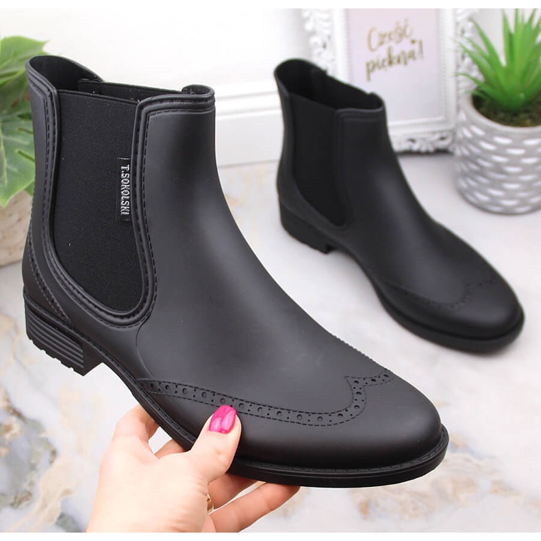 Botas impermeáveis ​​de mulher pretas T.Sokolski KAL23-01 preto 1