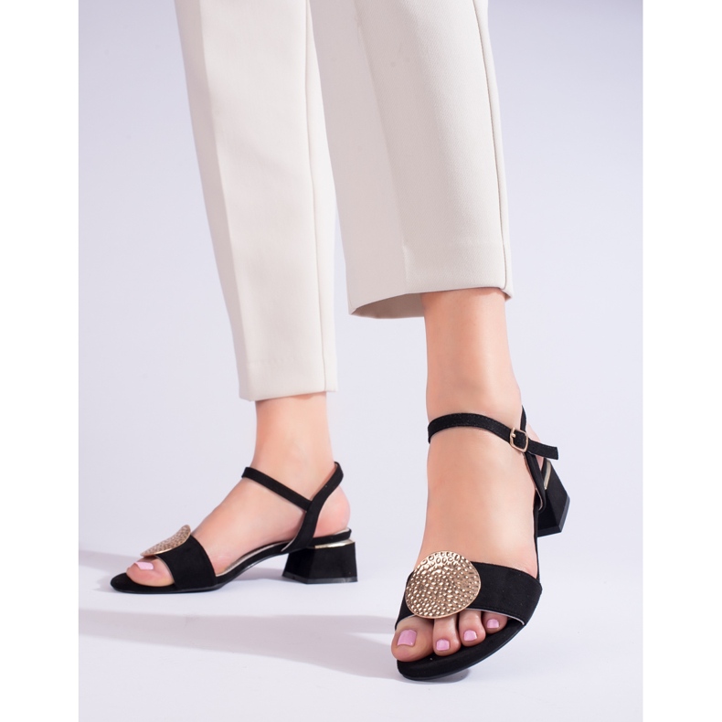 Sandálias de camurça preta shelovet salto baixo de mulher preto 1