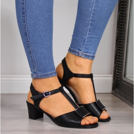 Sandálias pretas de mulher no posto Sergio Leone SK806-01P preto 2