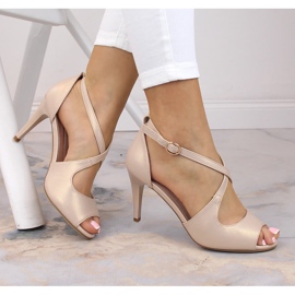 Sandálias de alfinete bege de mulher Sergio Leone SK429 1