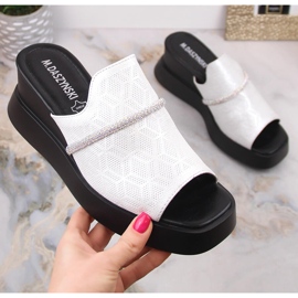 M. DASZYŃSKI Sandálias femininas de cunha prateadas M.Daszyński SA209-2 prata 1