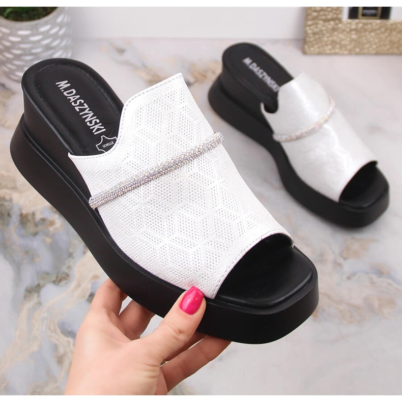 M. DASZYŃSKI Sandálias femininas de cunha prateadas M.Daszyński SA209-2 prata 1