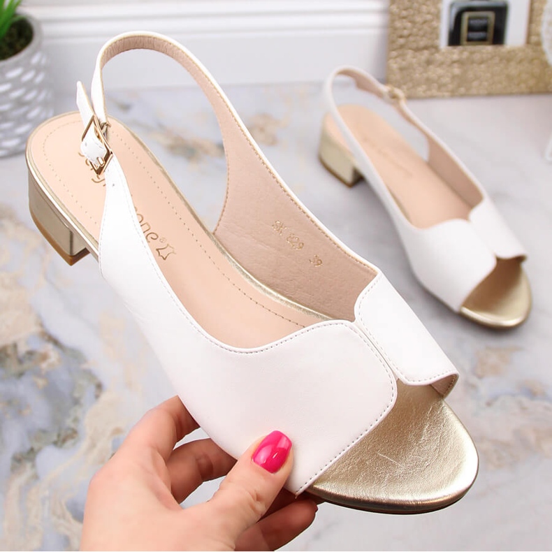 Sandálias rasas brancas de mulher Sergio Leone SK829 branco 1