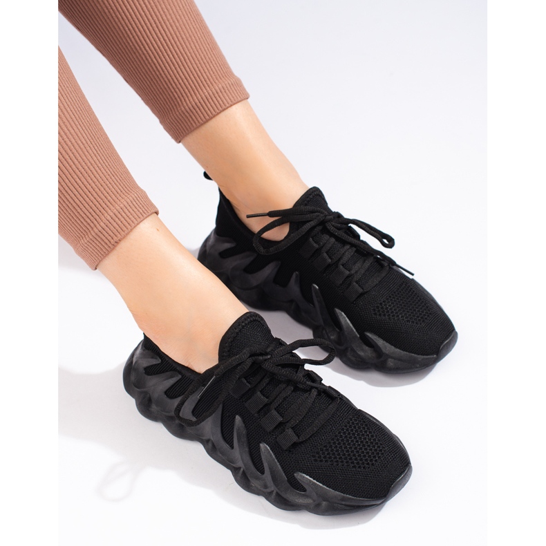Tênis de tecido preto Shelovet de mulher 1