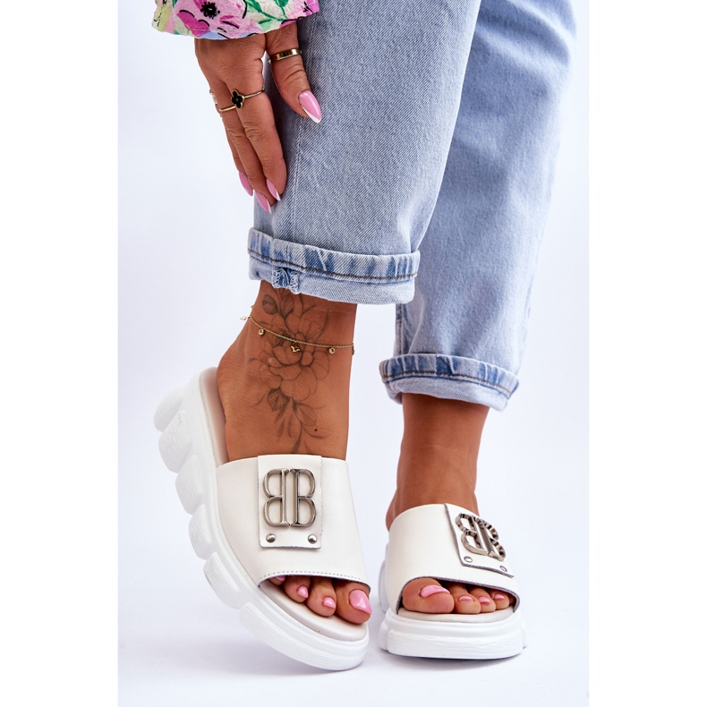 Vinceza Chinelos femininos plataforma com decoração Monroe bege 1