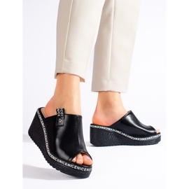 Chinelos de cunha Shelovet pretos de mulher 2