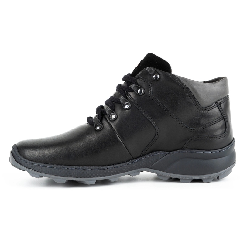 Olivier Sapatos de homem em pele isolada 895MA preto 1