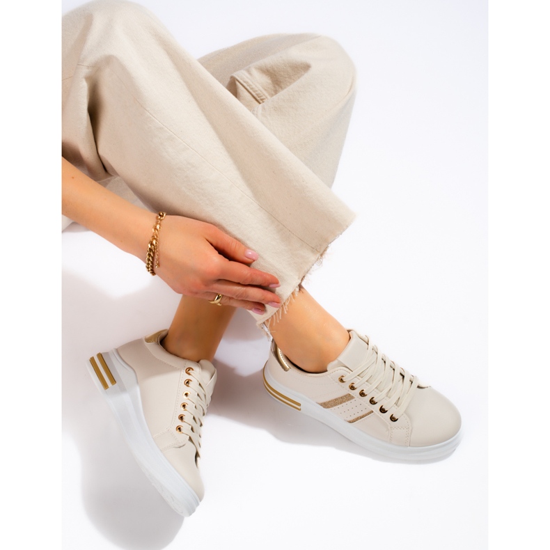 Sapatos desportivos de mulher bege Shelovet 2