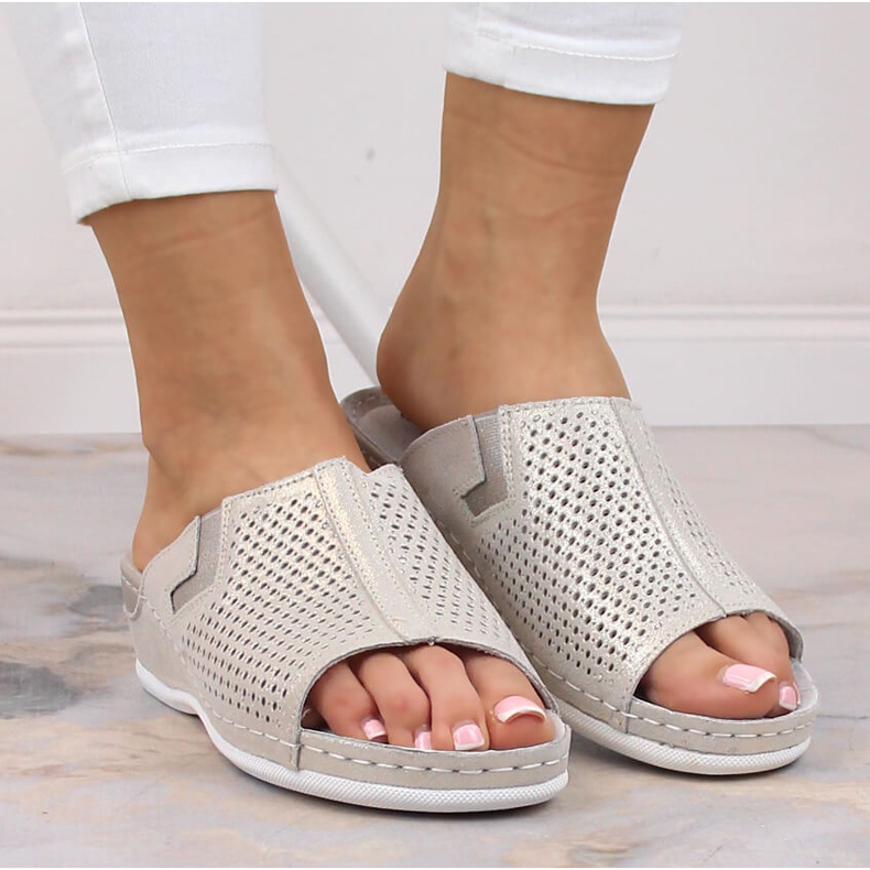 S.Barski Chinelos femininos de couro com cunha prateada S. Barski prata 1