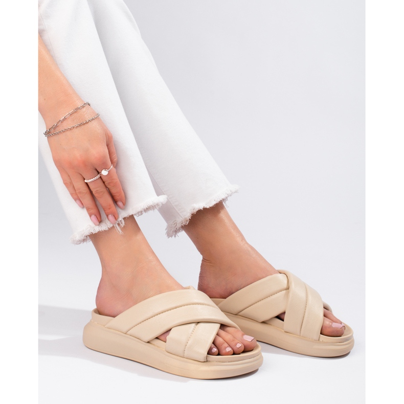 Chinelos na plataforma LA.FI bege 1 Chinelos na plataforma LA.FI bege 1