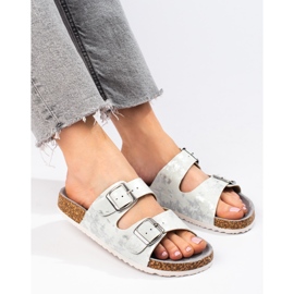 W. Potocki Chinelos Potocki confortáveis branco prata 1 W. Potocki Chinelos Potocki confortáveis branco prata 1