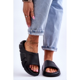 Chinelos femininos de espuma leve Big Star LL274594 preto 2