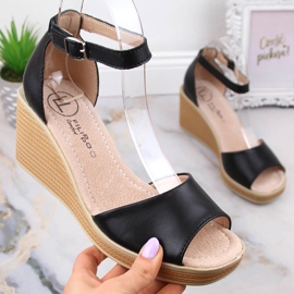 Sandálias de cunha femininas confortáveis ​​em pele pretas Filippo DS4507 preto 1