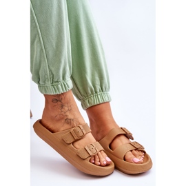 Chinelos femininos de espuma leve marrom Cleve 1