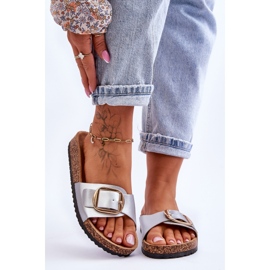 Chinelos femininos clássicos cortiça plataforma prata Noa 2