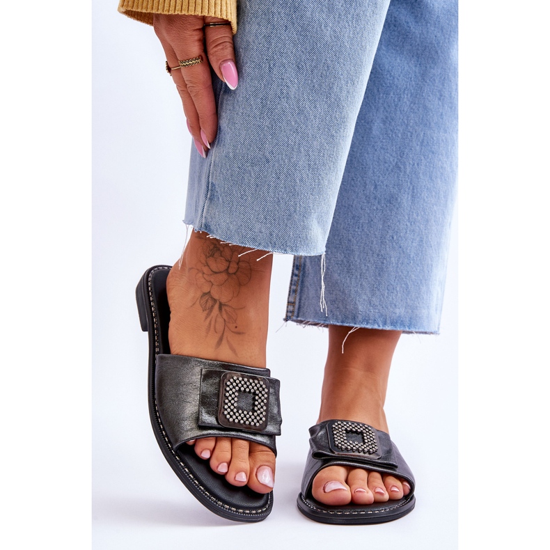 Chinelos femininos de couro com strass S.Barski KV-2775-33 prata escura 1