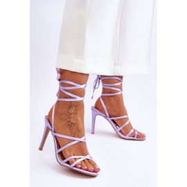 Sandália feminina amarrada em salto alto roxo Meya 2