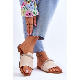 Elegante Salto Baixo Bege Termen 2