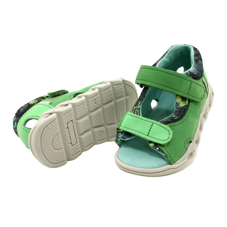 Sandálias de couro infantil para velcro mazurek 1363 verde 4