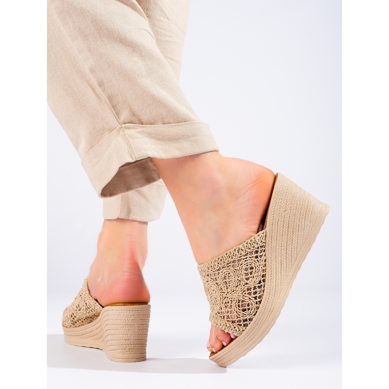 W. Potocki Sandálias de cunha de mulher com cinto vazado, bege Potocki 1