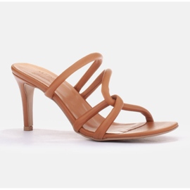 Marco Shoes Salto de tiras Tubelare castanho 1