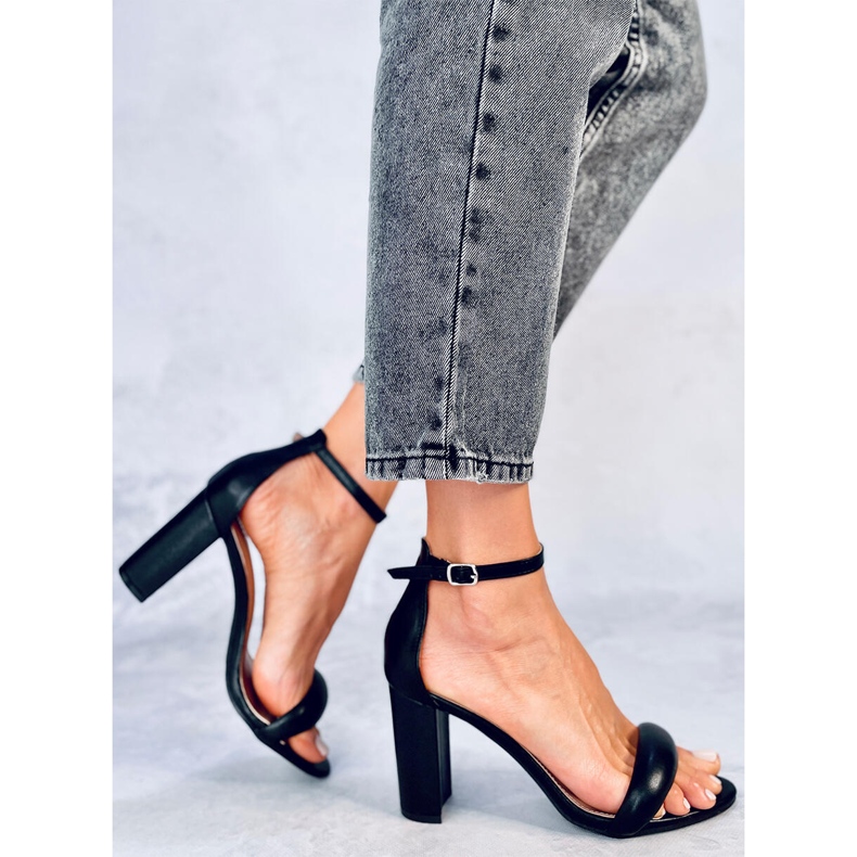 Sandália salto alto Jonah preta preto 1