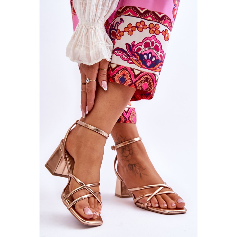 FB2 Sandálias elegantes de salto alto rosa dourado Felisa 2