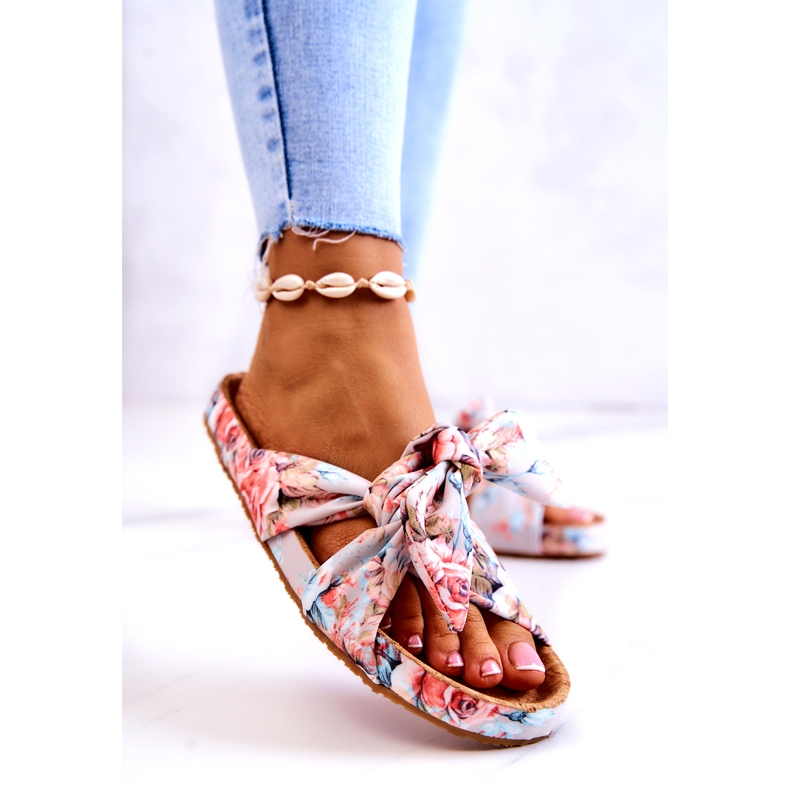 Chinelos Clássicos com Flores Big Star JJ274703 Cinza Claro 1