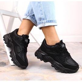 Calçados esportivos femininos negros na plataforma eVento 5465 preto 1