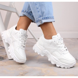 Calçado esportivo feminino na plataforma branco eVento 5465 1