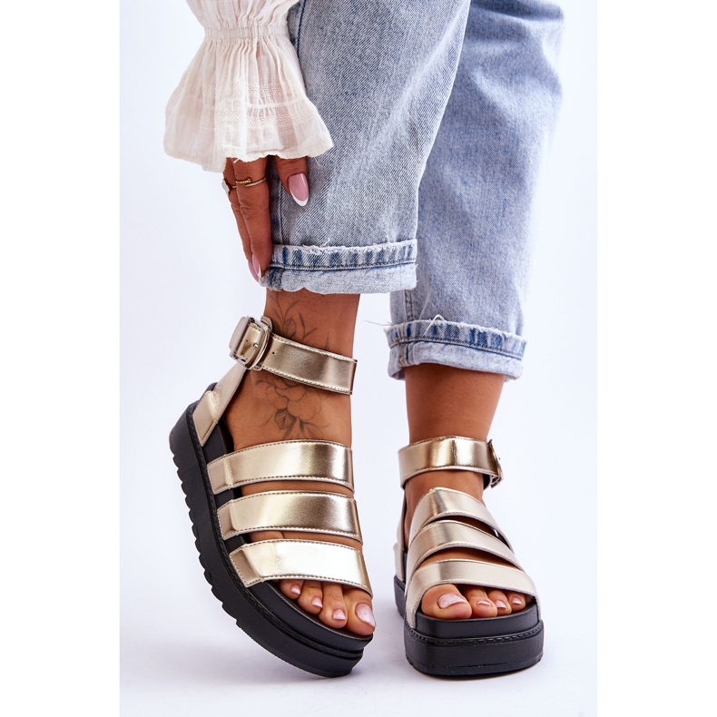 FM1 Sandálias On A Massive Platform Golden Lisbon dourado 1