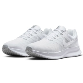 Tênis de corrida Nike Run Swift 3 W DR2698 101 branco 2