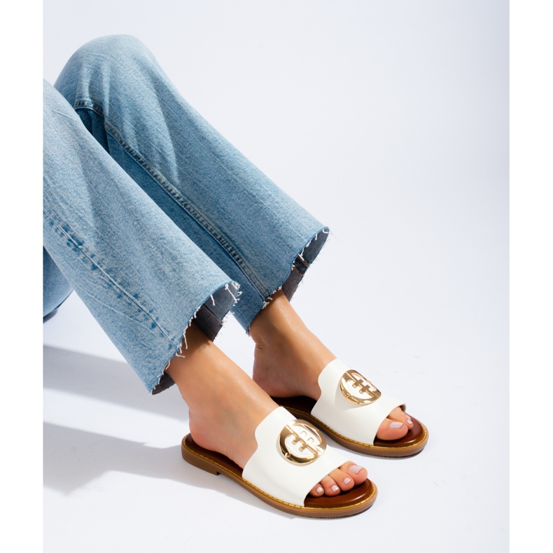 Chinelos elegantes Shelovet pretos de mulher 2