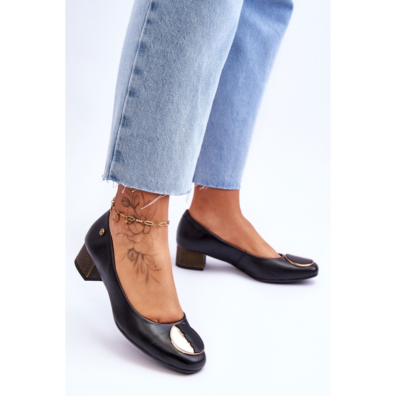 Sapatos de salto baixo de couro Maciejka 05960-01 preto 2