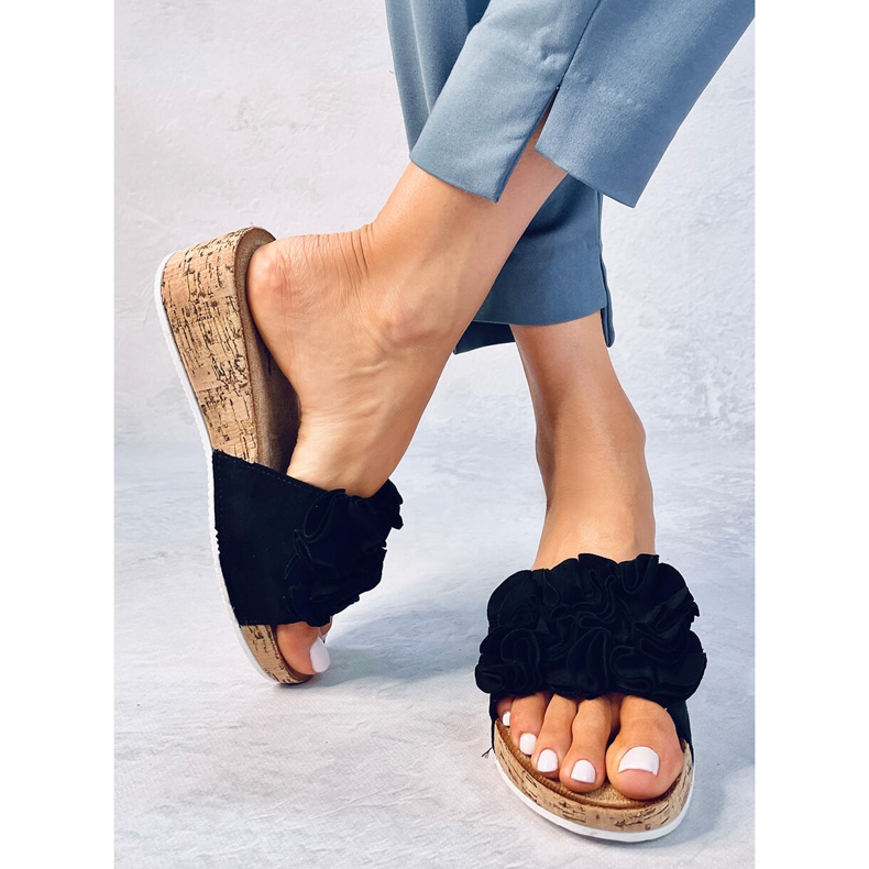 BM Sandália de cunha com flores da Peluso Black preto 1