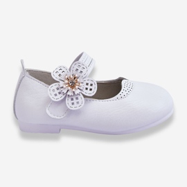 Sabrinas infantis de couro com flor branca Cobi branco 1