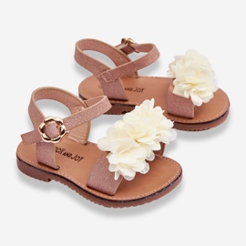 Sandálias infantis da moda com flores de poliéster bege-douradas 2 Sandálias infantis da moda com flores de poliéster bege-douradas 2
