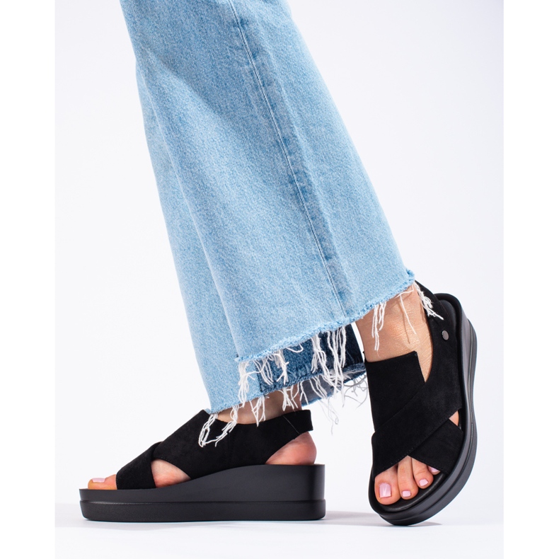 Sandálias de cunha Shelovet pretas de mulher preto 1