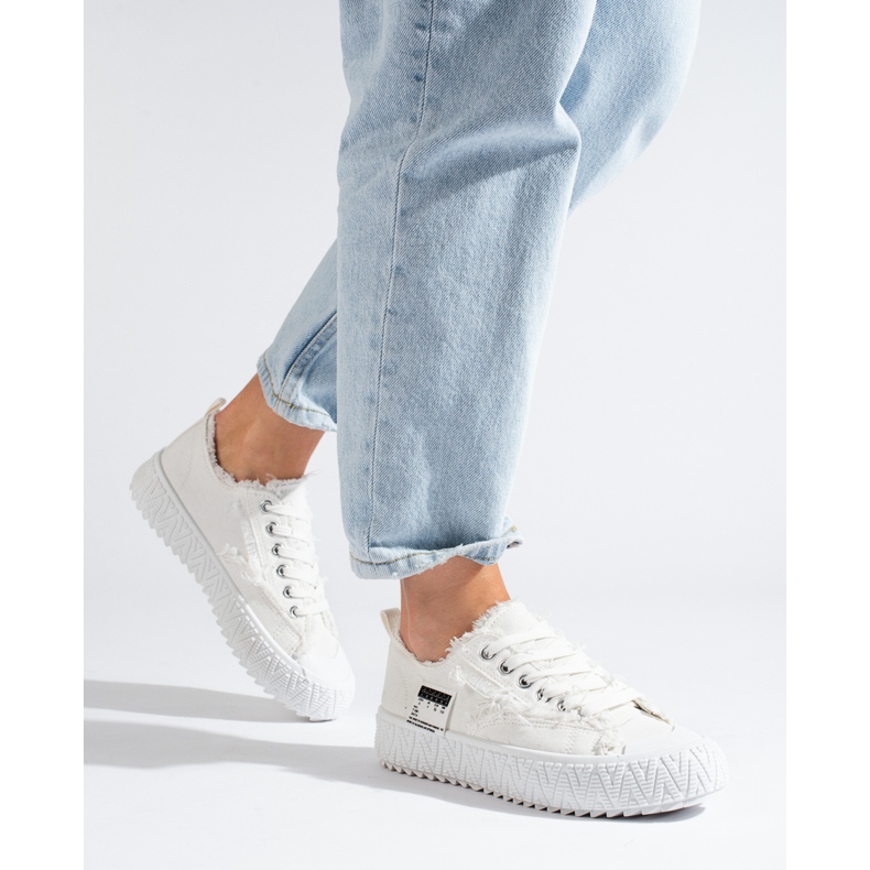 Tênis plataforma branco Shelovet 1