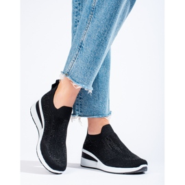 Tênis plataforma preto Shelovet. 1