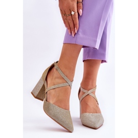 WS1 Bombas brilhantes da moda em um salto dourado Galaxy 1